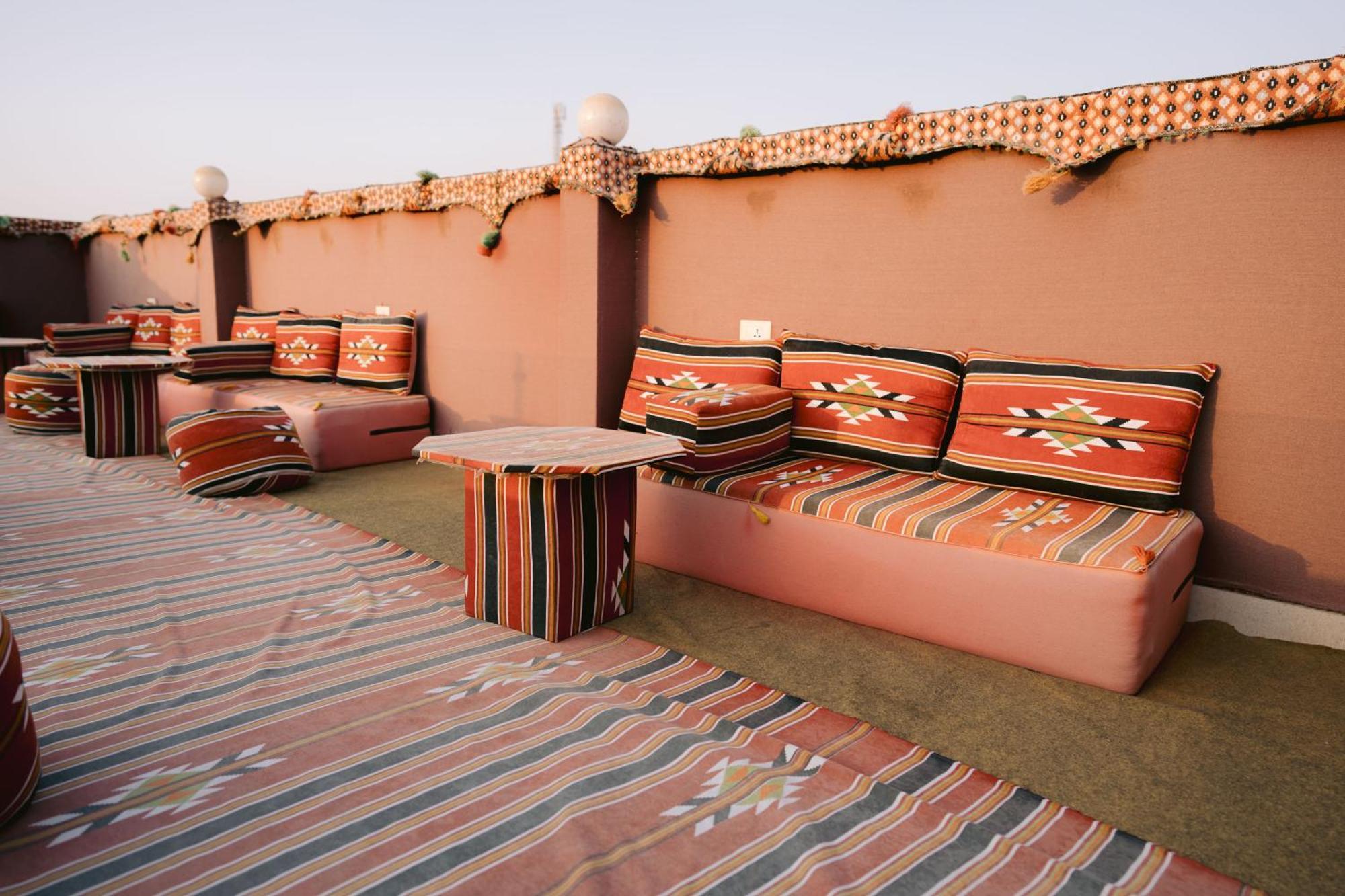 Tuya Pyramids Inn Kafret el-Gabal Екстериор снимка