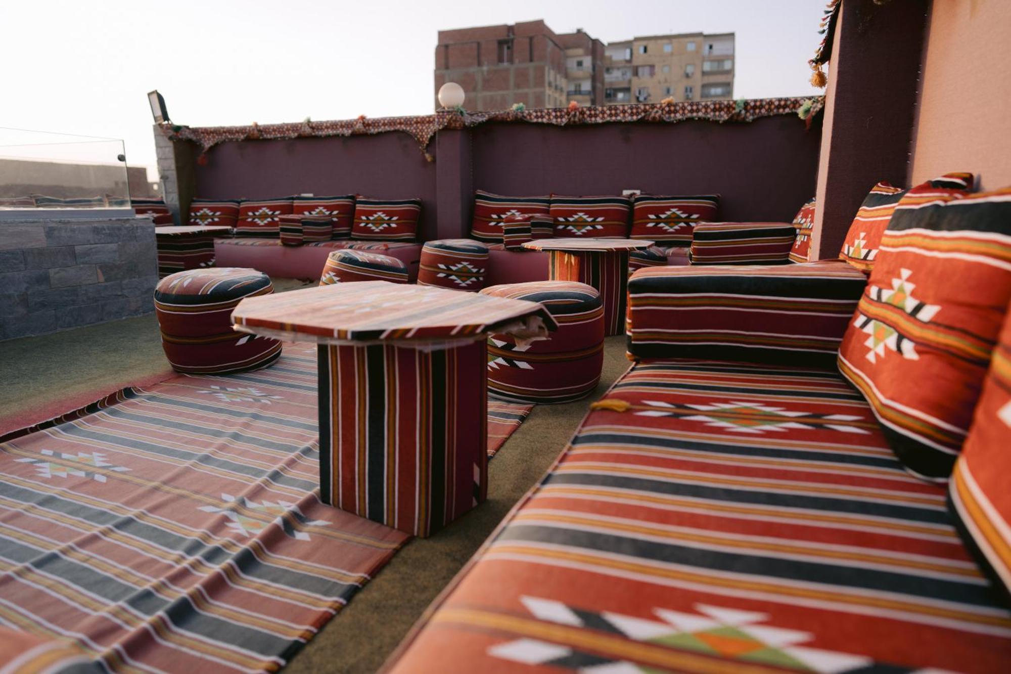 Tuya Pyramids Inn Kafret el-Gabal Екстериор снимка