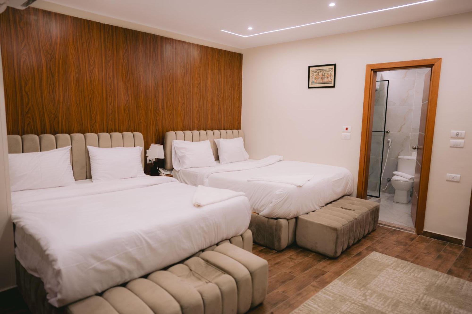 Tuya Pyramids Inn Kafret el-Gabal Екстериор снимка