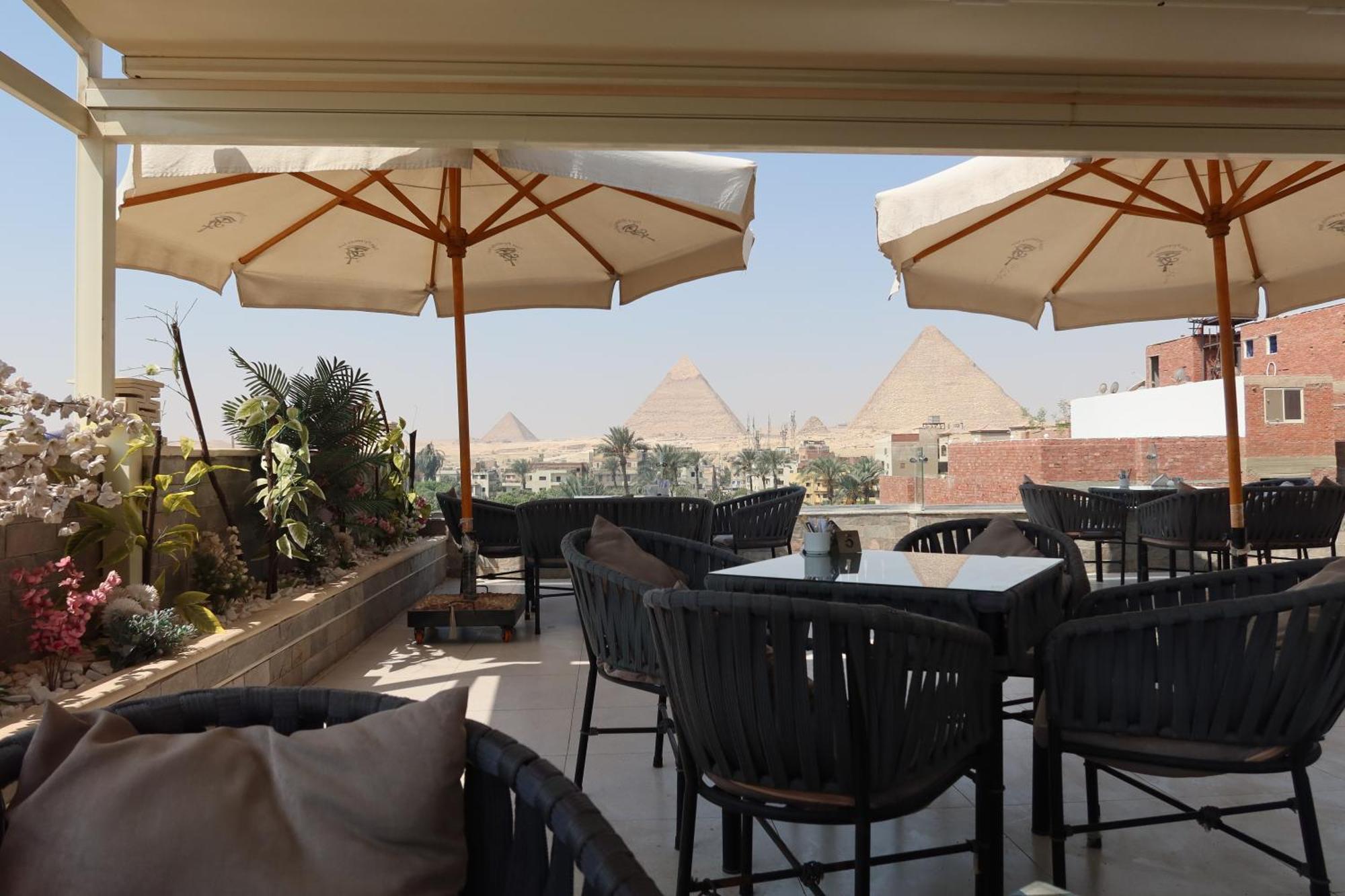 Tuya Pyramids Inn Kafret el-Gabal Екстериор снимка