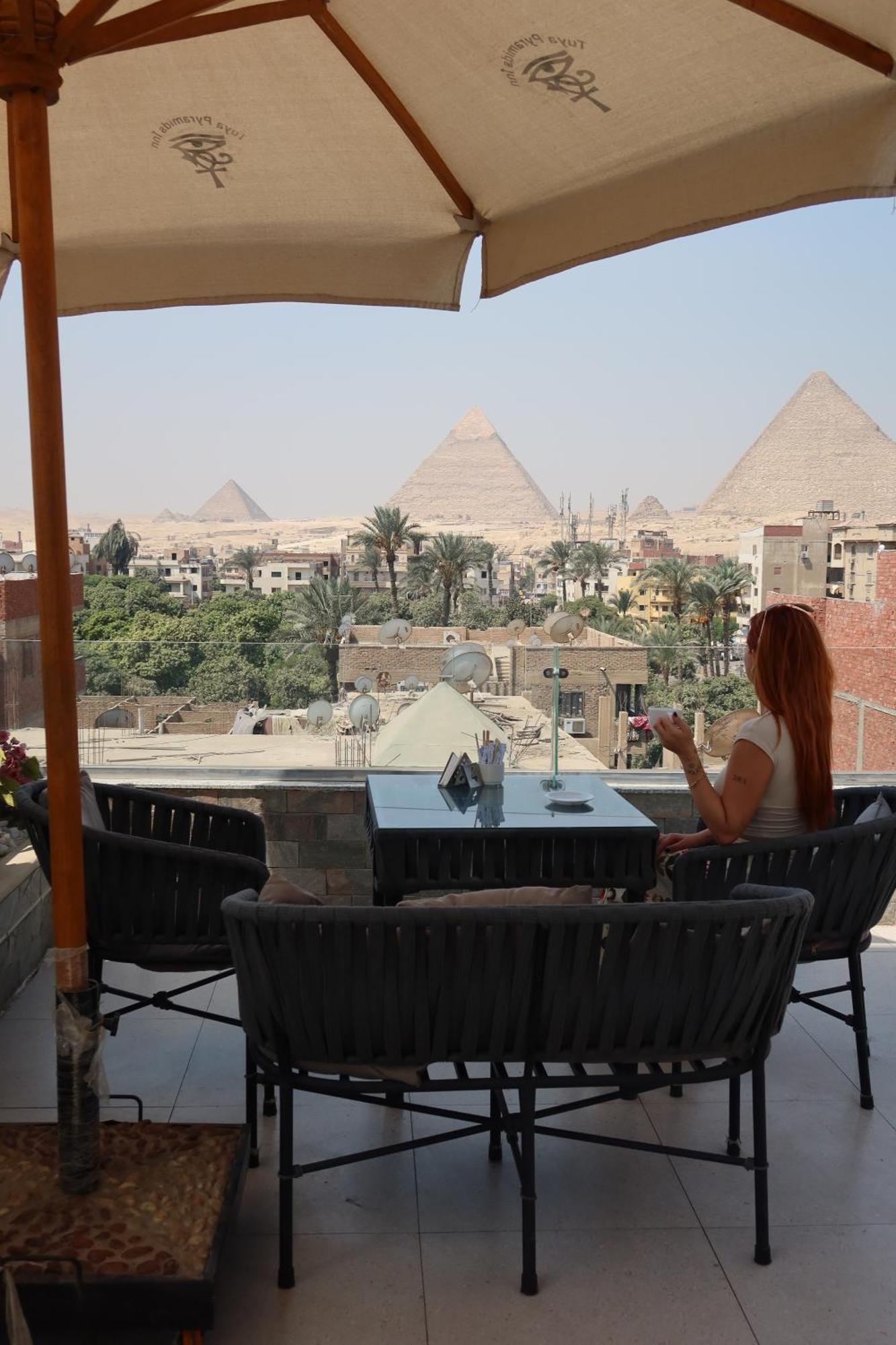 Tuya Pyramids Inn Kafret el-Gabal Екстериор снимка